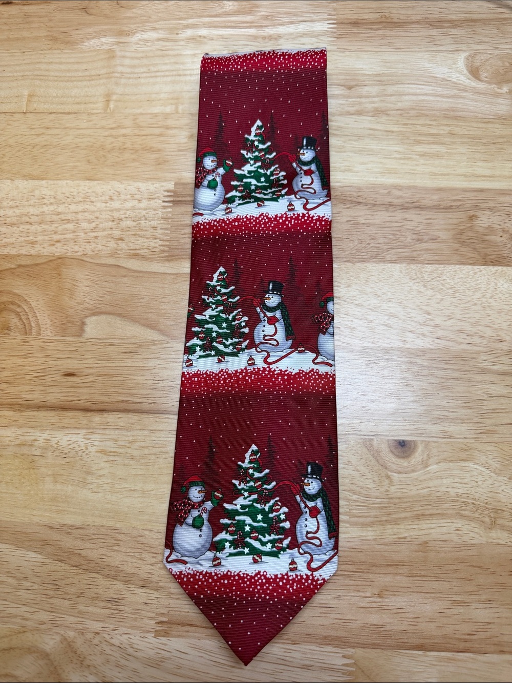 Festive Snowman and Christmas Tree Men's Tie